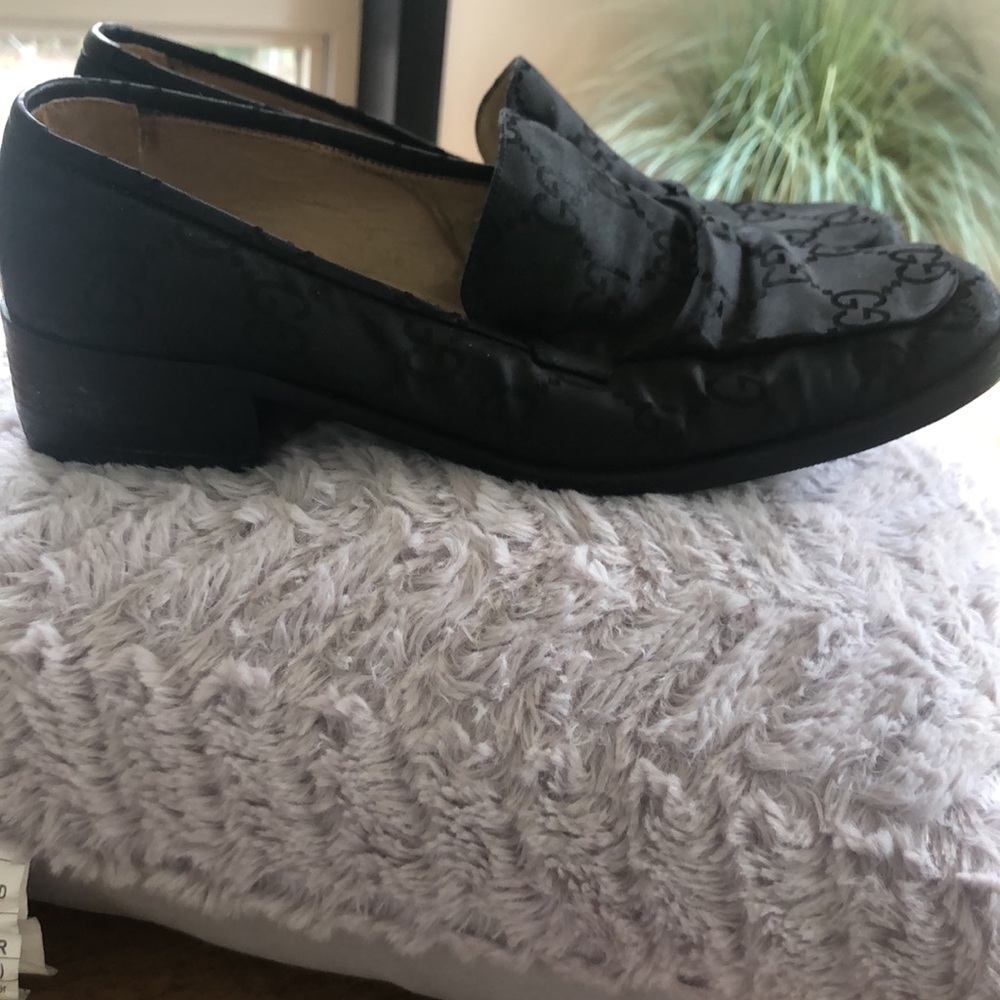 GUCCI monogram Loafers sz 10B great black pair